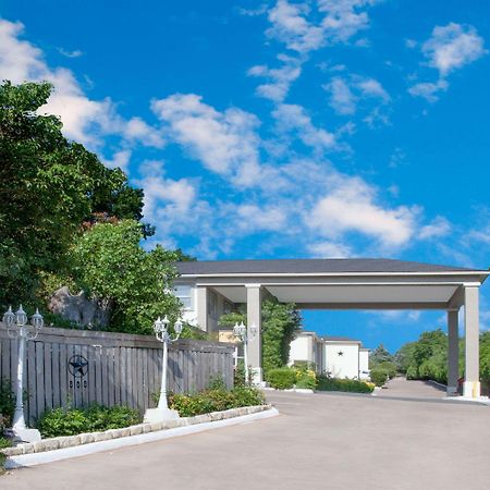 Days Inn By Wyndham Suites Fredericksburg Esterno foto