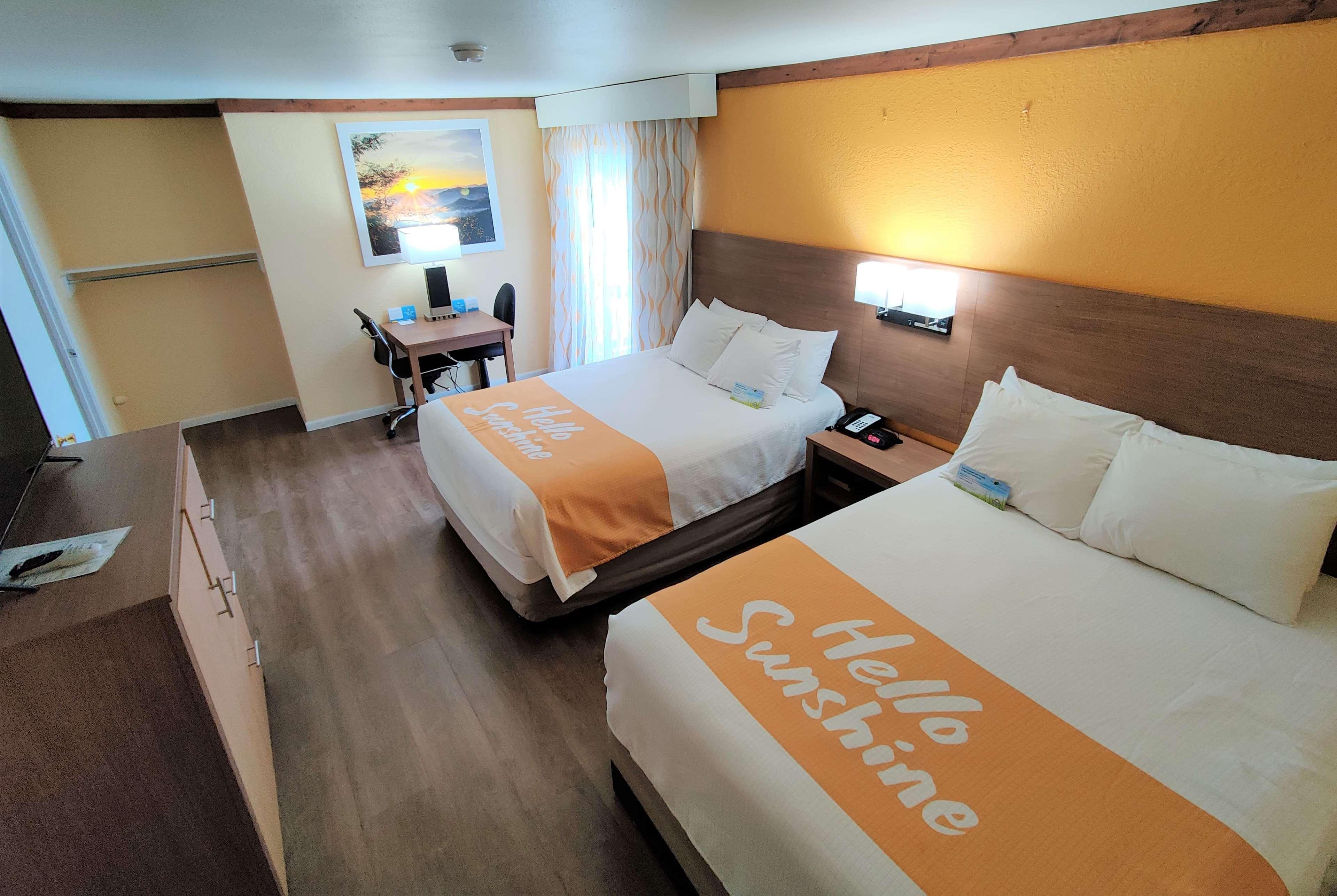 Days Inn By Wyndham Suites Fredericksburg Esterno foto