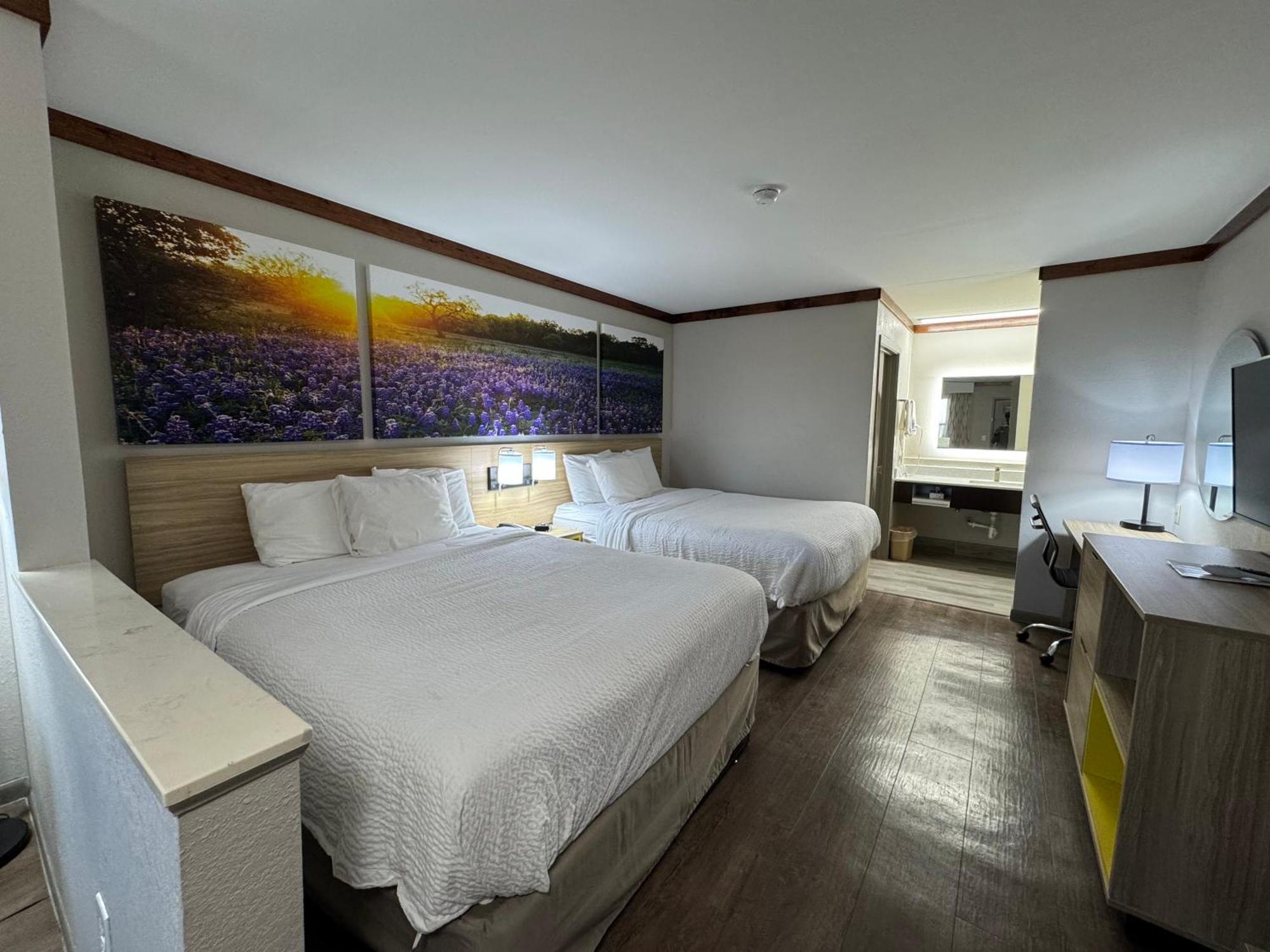 Days Inn By Wyndham Suites Fredericksburg Esterno foto